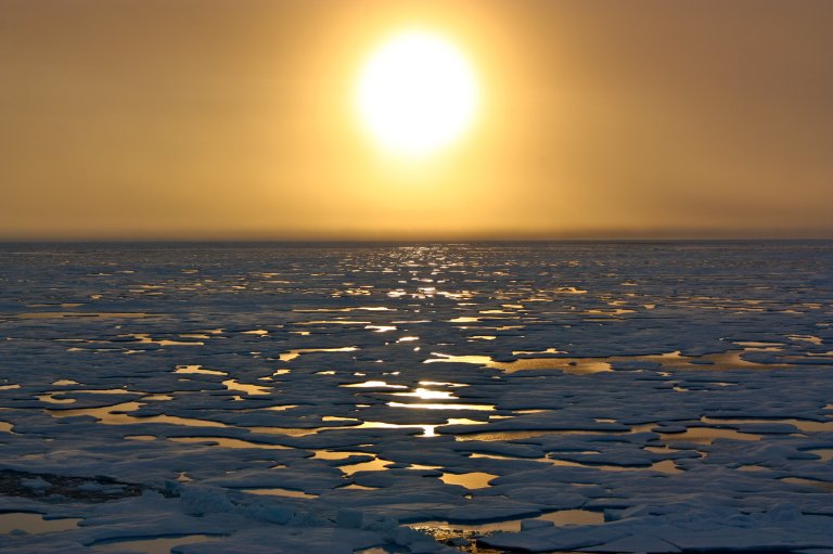 Scientists Spend Arctic Winter Adrift On An Ice Floe
